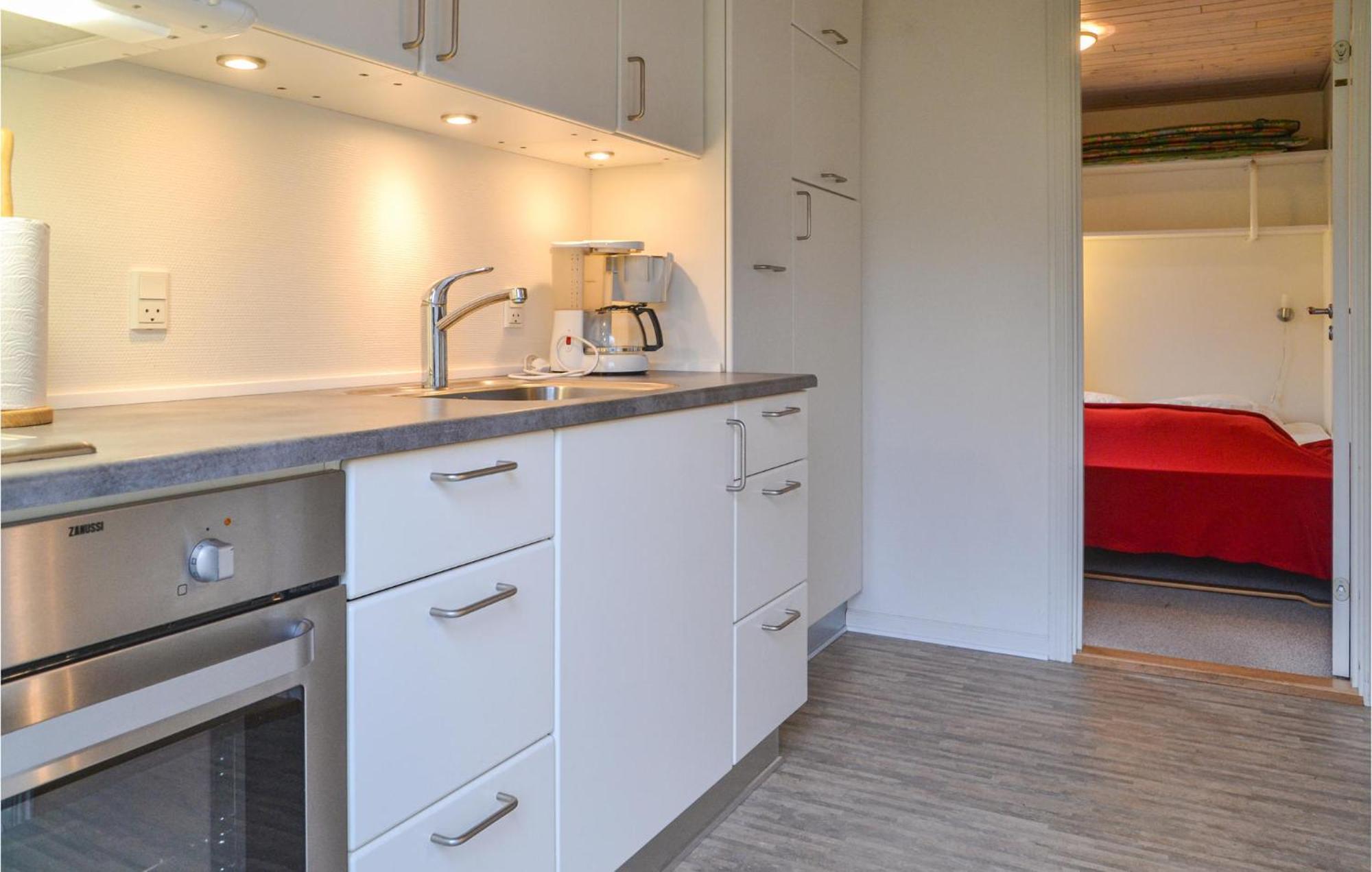2 Bedroom Stunning Home In Grindsted Exterior photo